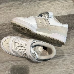 Adidas Low Forum - men’s size